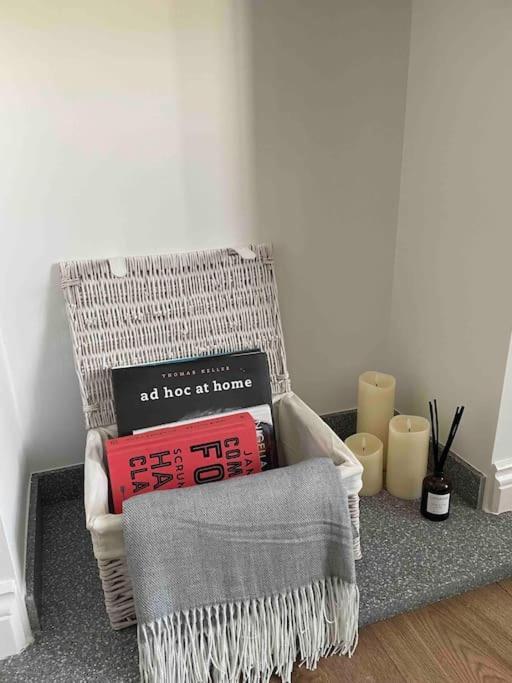 Abergavenny Center 2-Bed Flat Appartement Buitenkant foto
